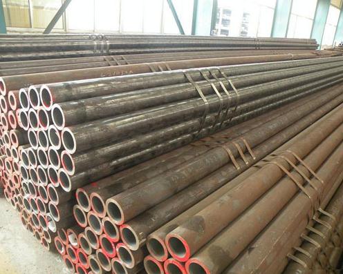 高壓無(wú)縫鋼管.jpg 高壓無(wú)縫鋼管.jpg